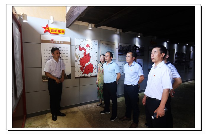 老虎机娱乐城
,长沙杀虫剂,长沙光气衍生物,长沙氨基酸保护剂,长沙锂离子电池材料