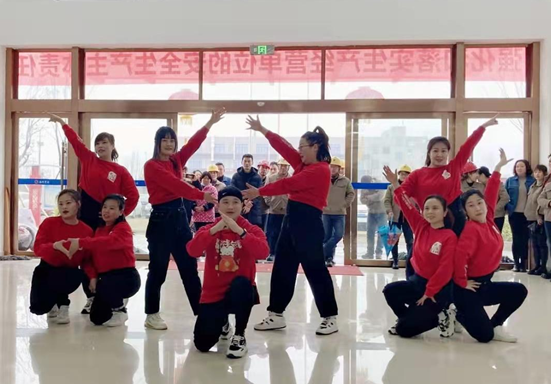 老虎机娱乐城
,长沙杀虫剂,长沙光气衍生物,长沙氨基酸保护剂,长沙锂离子电池材料